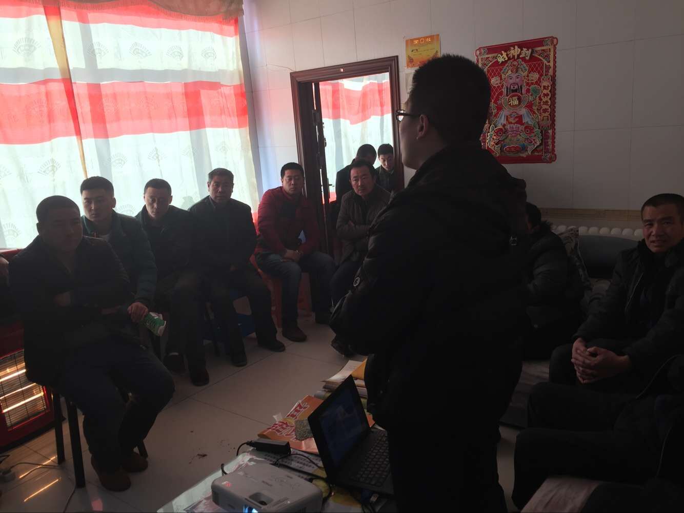 林甸经销商开展新型肥料促销会 林甸经销商开展新型肥料促销会